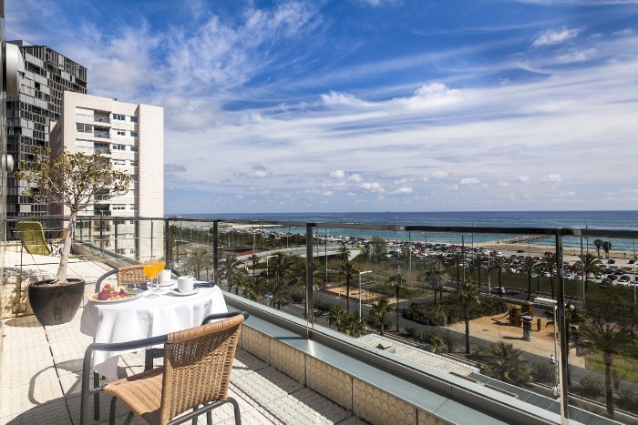 FRONT MARITIM | Viatges Guitour